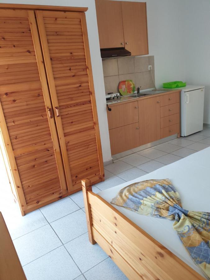 佩科霍里Fouli House公寓式酒店 外观 照片